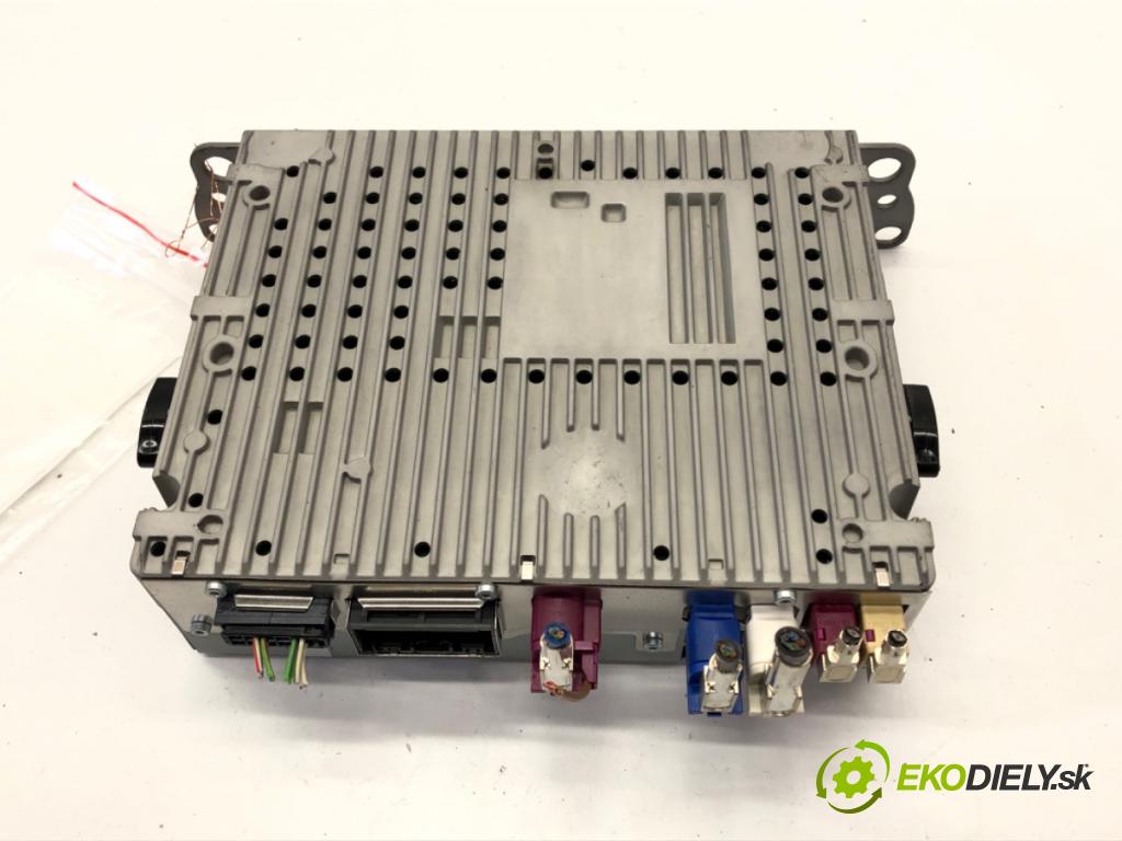 BMW G30 sedan 2021 110 kW 518 d Mild-Hybrid 1995 RADIO 5A3BC19 (Audio zařízení)