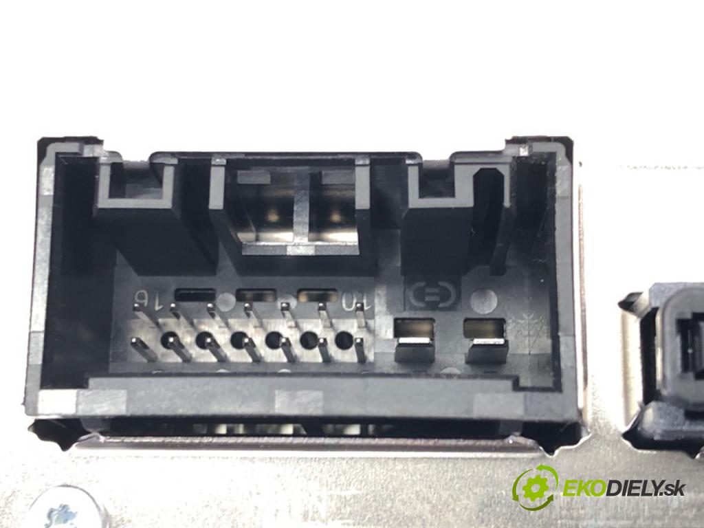 BMW G30 sedan 2021 110 kW 518 d Mild-Hybrid 1995 RADIO 5A3BC19 (Audio zařízení)