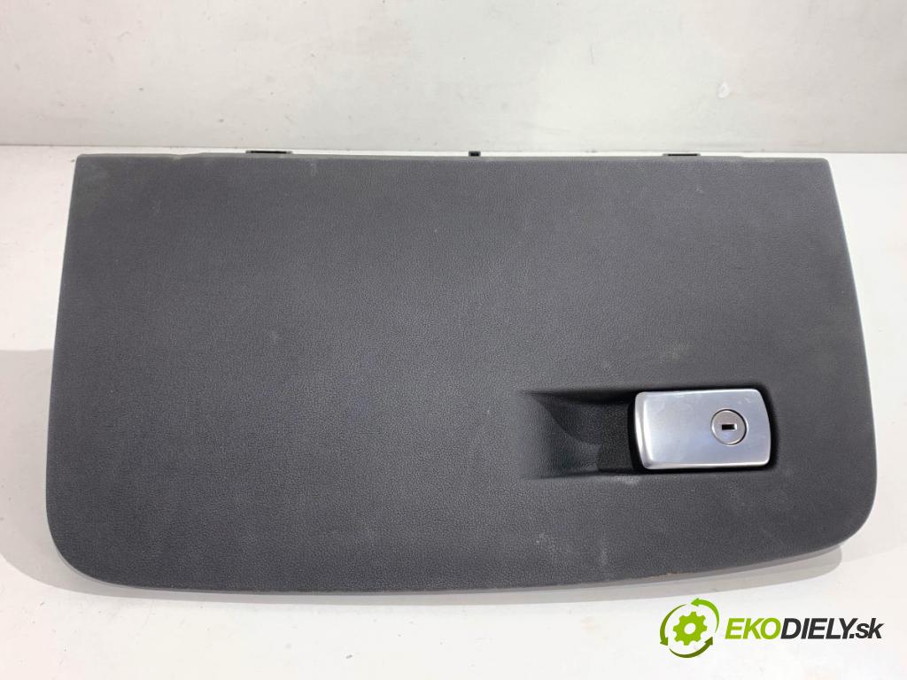 BMW G30 sedan 2021 110 kW 518 d Mild-Hybrid 1995 přihrádka kastlík spolujezdce  (Přihrádka (kastlík))