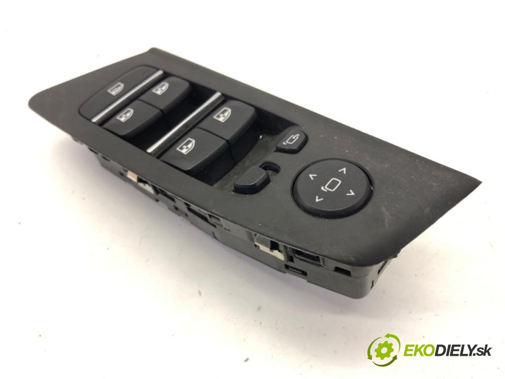 BMW G30 sedan 2021 110 kW 518 d Mild-Hybrid 1995 Prepínač okien 6832728 (Prepínacie páčky pod volantom)