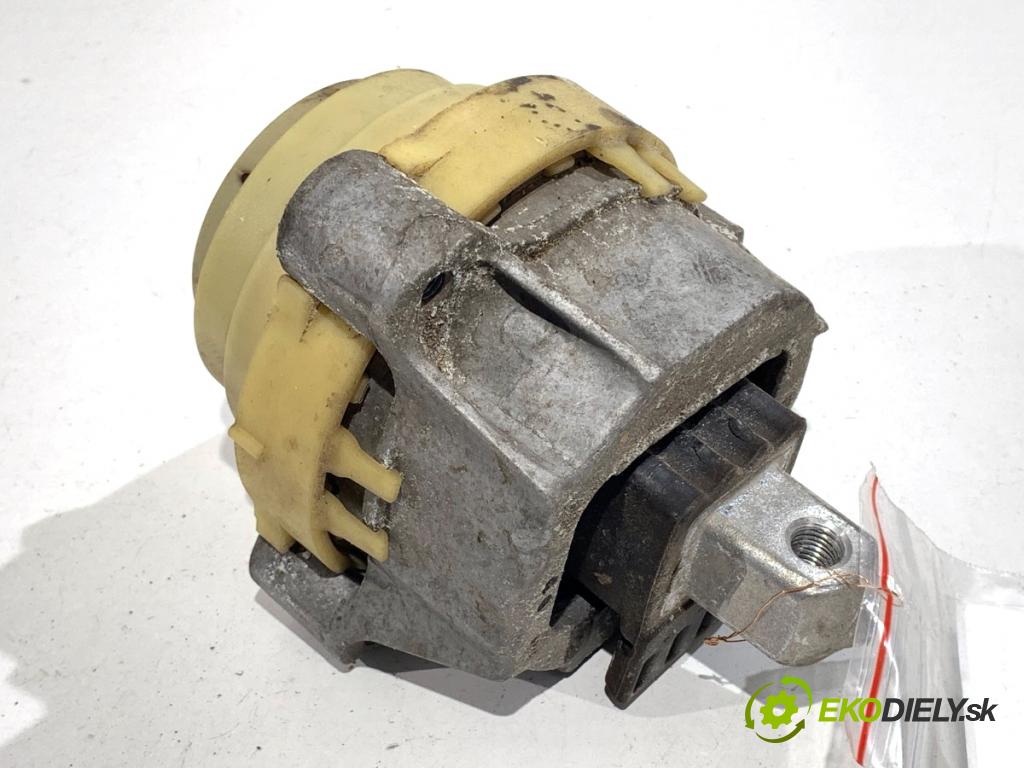 BMW G30 sedan 2021 110 kW 518 d Mild-Hybrid 1995 AirBag Motor ľavy 6883513