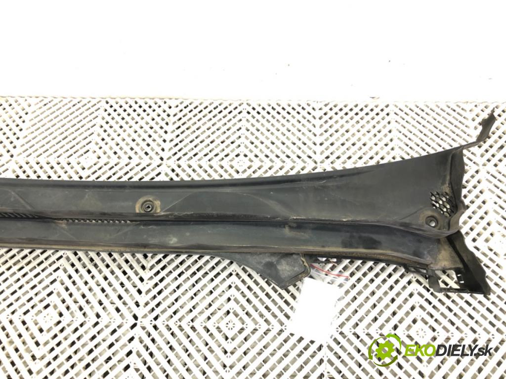 BMW G30 sedan 2021 110 kW 518 d Mild-Hybrid 1995 Torpédo, plast pod čelné okno 7388714 (Torpédo (plast pod čelným sklom))