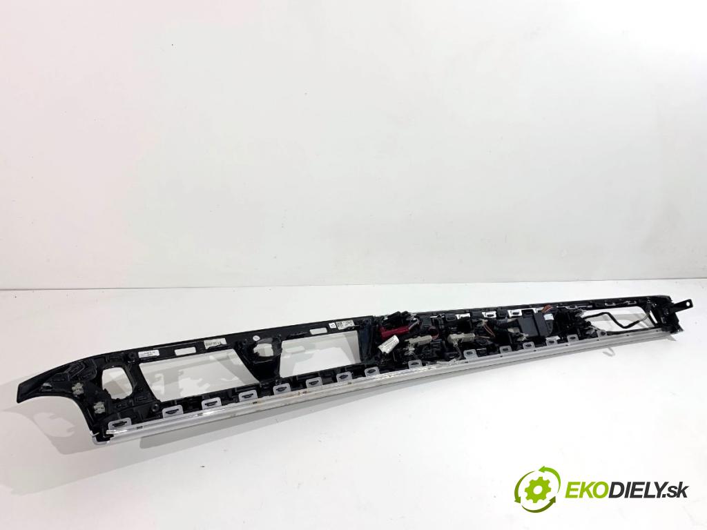 BMW G30 sedan 2021 110 kW 518 d Mild-Hybrid 1995 lišty kryt 9378020 (Lišta)