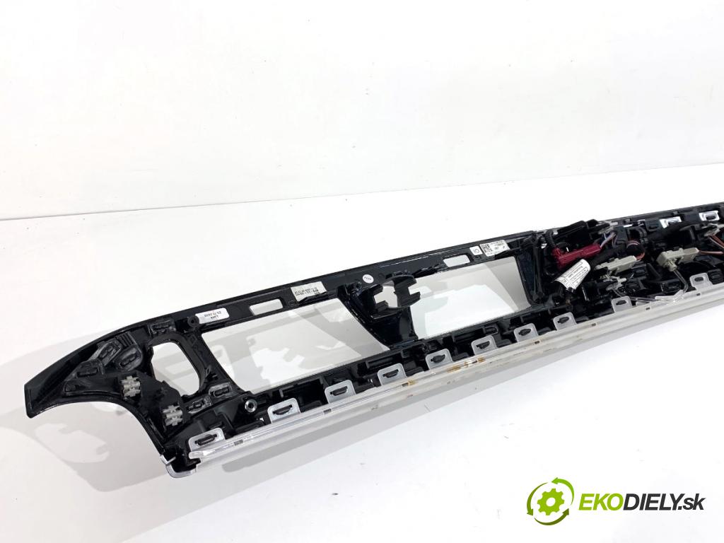 BMW G30 sedan 2021 110 kW 518 d Mild-Hybrid 1995 lišty kryt 9378020 (Lišta)