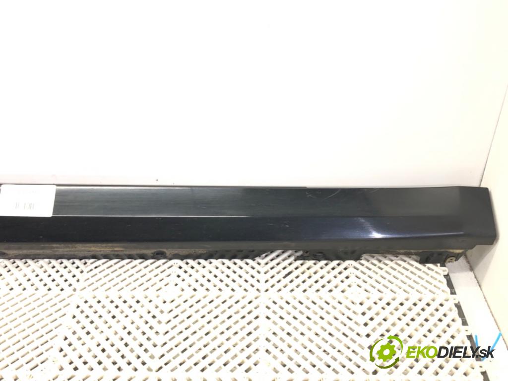 BMW G30 sedan 2021 110 kW 518 d Mild-Hybrid 1995 lišta prahová pravý 7387338