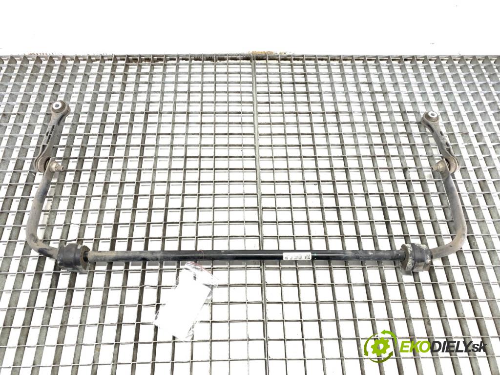 BMW G30 sedan 2021 110 kW 518 d Mild-Hybrid 1995 Tyč stabilizátora zad 6861456 (Stabilizátor predný)