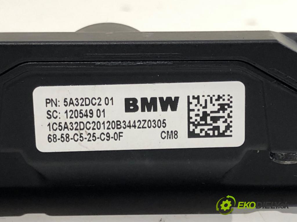 BMW G30 sedan 2021 110 kW 518 d Mild-Hybrid 1995 KAMERA okna PŘEDNÍ 5A32DC2