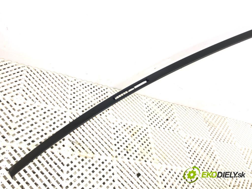 BMW G30 sedan 2021 110 kW 518 d Mild-Hybrid 1995 Lišta Sbírání: predný pravy 7397818