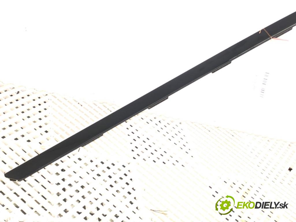 BMW G30 sedan 2021 110 kW 518 d Mild-Hybrid 1995 Lišta Sbírání: predný ľavy 7397817