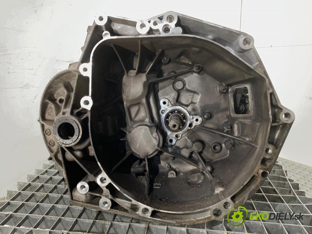 PEUGEOT 308 II liftback 2016 96 kW 1.2 THP 130 1199 Prevodovka 20EA52 (Prevodovka)