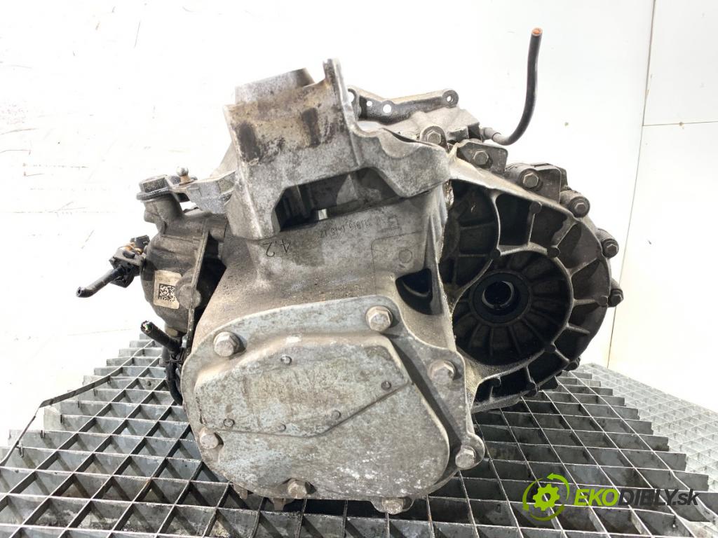 PEUGEOT 308 II liftback 2016 96 kW 1.2 THP 130 1199 Prevodovka 20EA52 (Prevodovka)