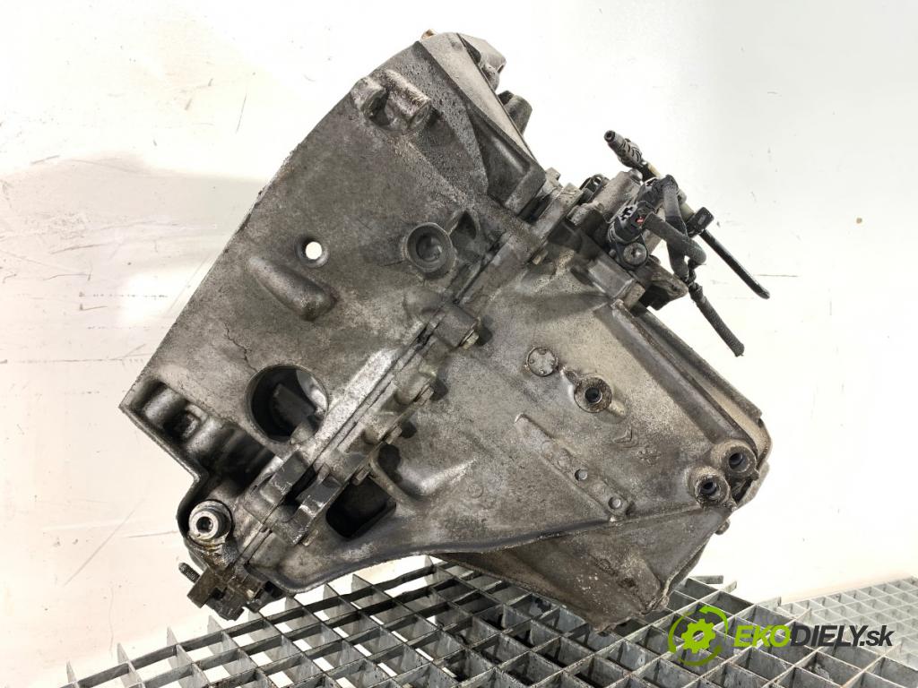 PEUGEOT 308 II liftback 2016 96 kW 1.2 THP 130 1199 Prevodovka 20EA52 (Prevodovka)