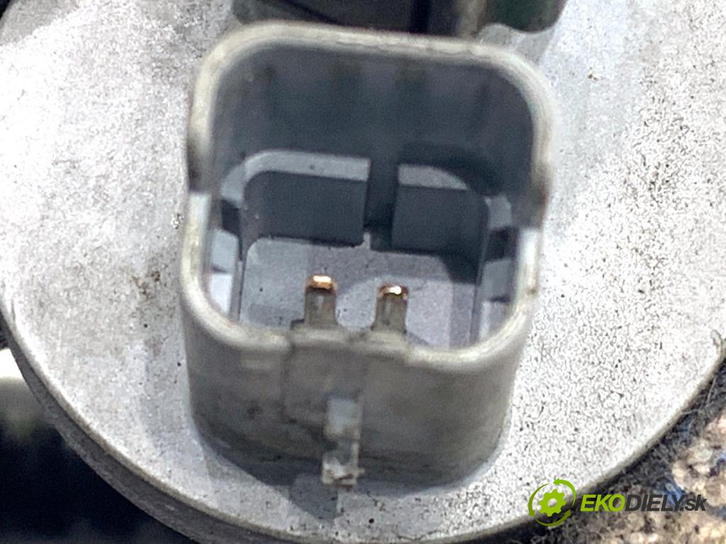 PEUGEOT 308 II liftback 2016 96 kW 1.2 THP 130 1199 Magnetický ventil 9802009480