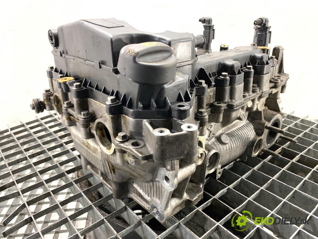 PEUGEOT 308 II liftback 2016 96 kW 1.2 THP 130 1199 Hlava valcov 9810874110 9811346480 (Hlava valcov)