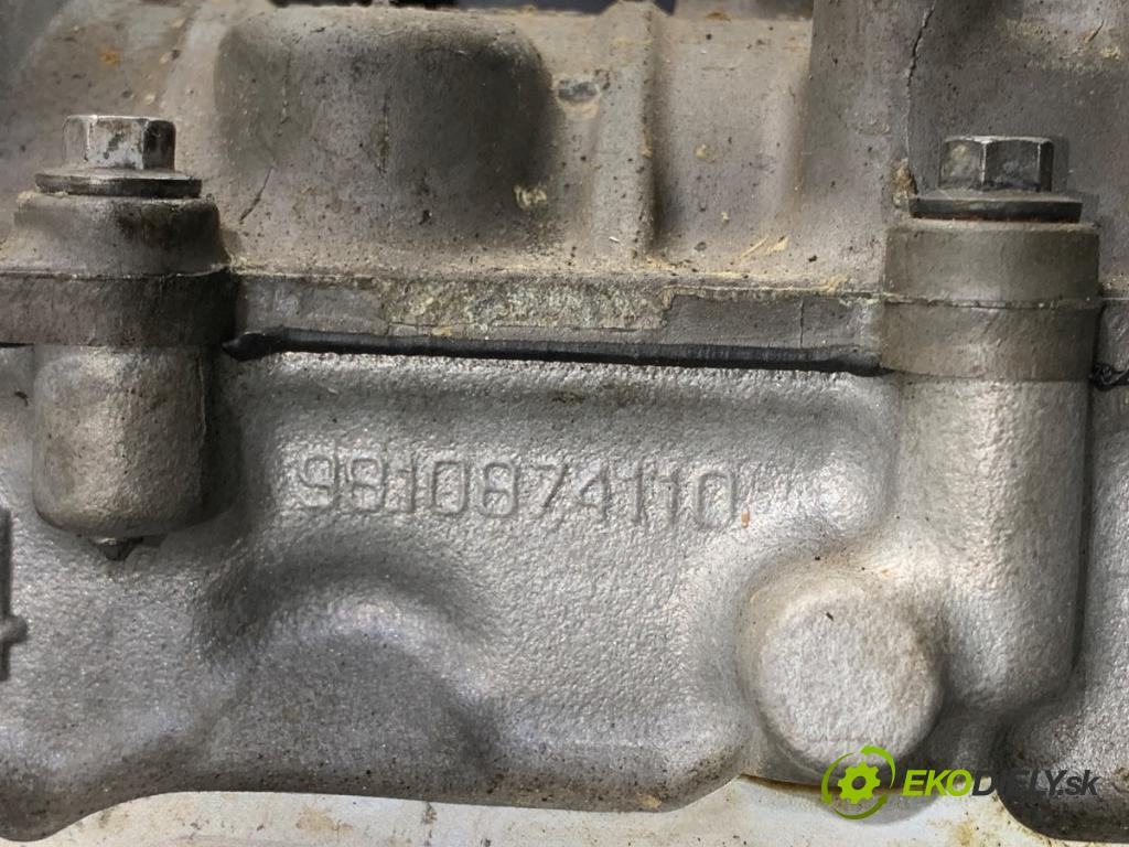 PEUGEOT 308 II liftback 2016 96 kW 1.2 THP 130 1199 Hlava valcov 9810874110 9811346480 (Hlava valcov)