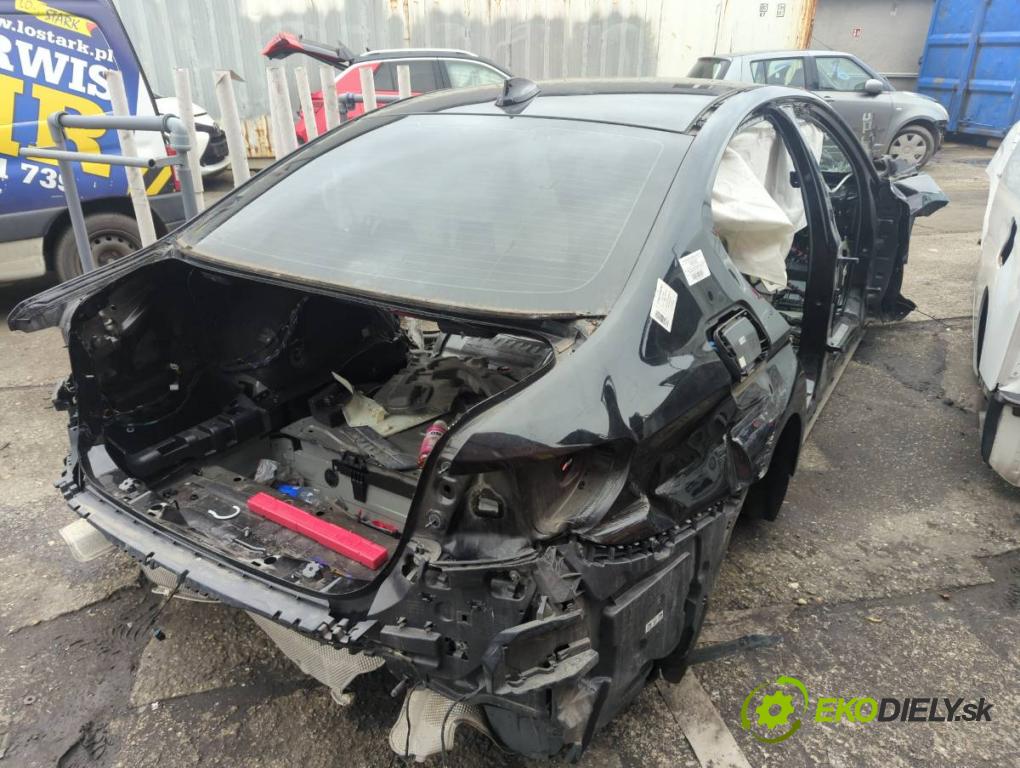 BMW G30 sedan 2021 110 kW 518 d Mild-Hybrid 1995 KAROSERIA ČTVRŤÁK blatník zadní část levý pravý práh střecha PODŁUŻNICA levý pravý 