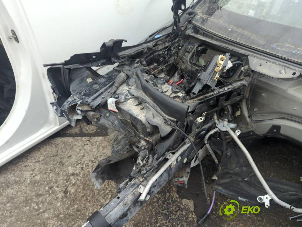 BMW G30 sedan 2021 110 kW 518 d Mild-Hybrid 1995 KAROSERIA ČTVRŤÁK blatník zadní část levý pravý práh střecha PODŁUŻNICA levý pravý
