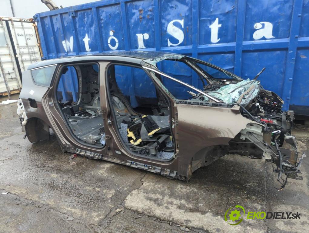 RENAULT GRAND SCENIC IV nadwozie wielkoprzestrzenne (MPV) 2018 103 kW 1.3 TCe 140 1332 KAROSERIA ČTVRŤÁK blatník zadní část levý pravý práh střecha PODŁUŻNICA levý pravý