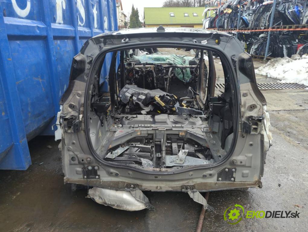 RENAULT GRAND SCENIC IV nadwozie wielkoprzestrzenne (MPV) 2018 103 kW 1.3 TCe 140 1332 KAROSERIA ČTVRŤÁK blatník zadní část levý pravý práh střecha PODŁUŻNICA levý pravý