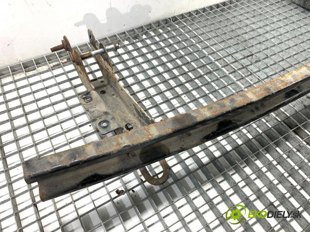 FORD TRANSIT CUSTOM I Autobus 2017 96 kW 2.0 EcoBlue 1995 výztuha nárazníka zadní část  (Zadní výztuha)