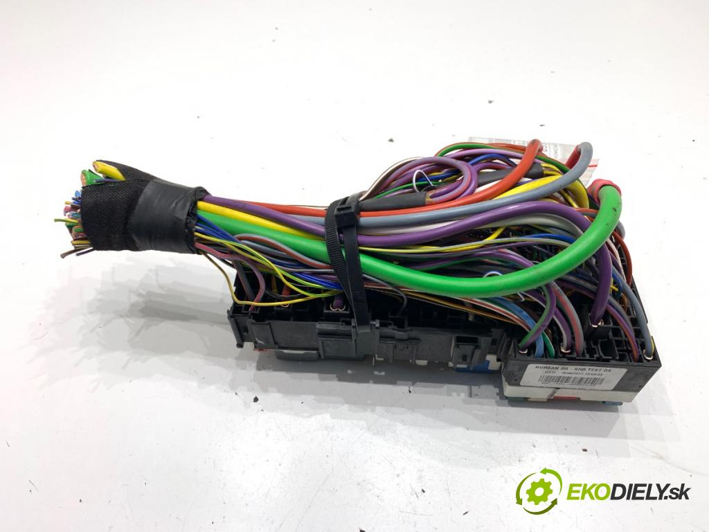 FORD TRANSIT CUSTOM I Autobus 2017 96 kW 2.0 EcoBlue 1995 skříňka poistková GK2T-14401-CNB (Pojistková skříňka)