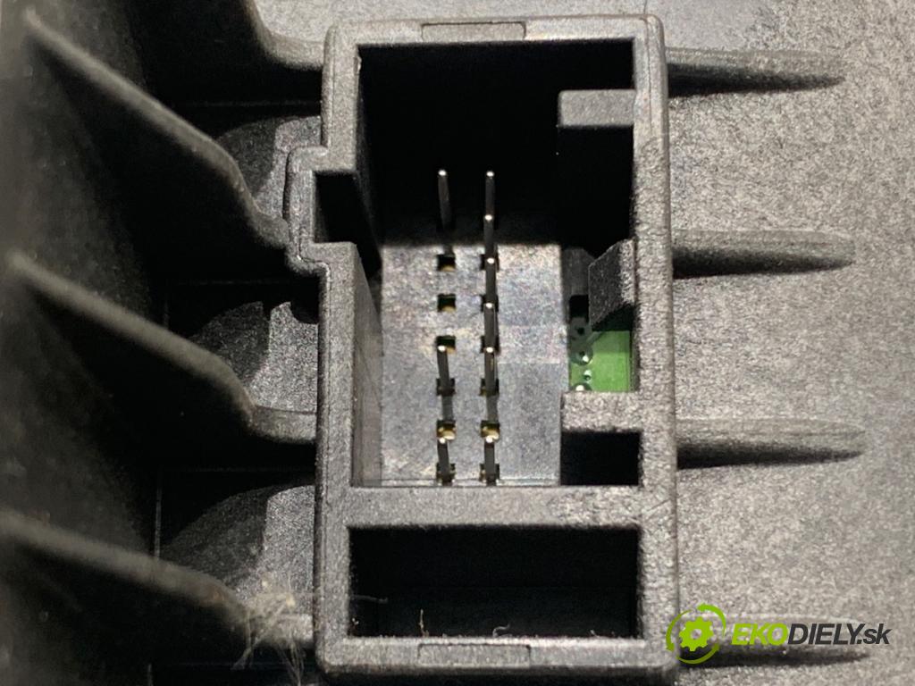 FORD TRANSIT CUSTOM I Autobus 2017 96 kW 2.0 EcoBlue 1995 Prepínač kombinovaný GK2T-3F944-BE (Prepínacie páčky pod volantom)