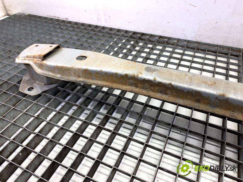 MAZDA 2 DE liftback 2010 63 kW 1.3 (DE3FS) 1349 Výstuha nárazníka zad  (Výstuha zadná)