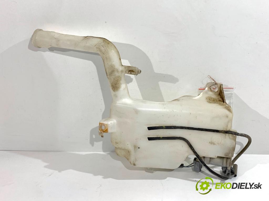 MAZDA 2 DE liftback 2010 63 kW 1.3 (DE3FS) 1349 nádržka ostřikovačů
