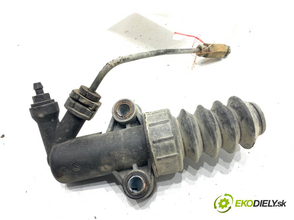 MAZDA 2 DE liftback 2010 63 kW 1.3 (DE3FS) 1349 spojkový válec motorek spojky D651-41920-B (Spojkový válec)