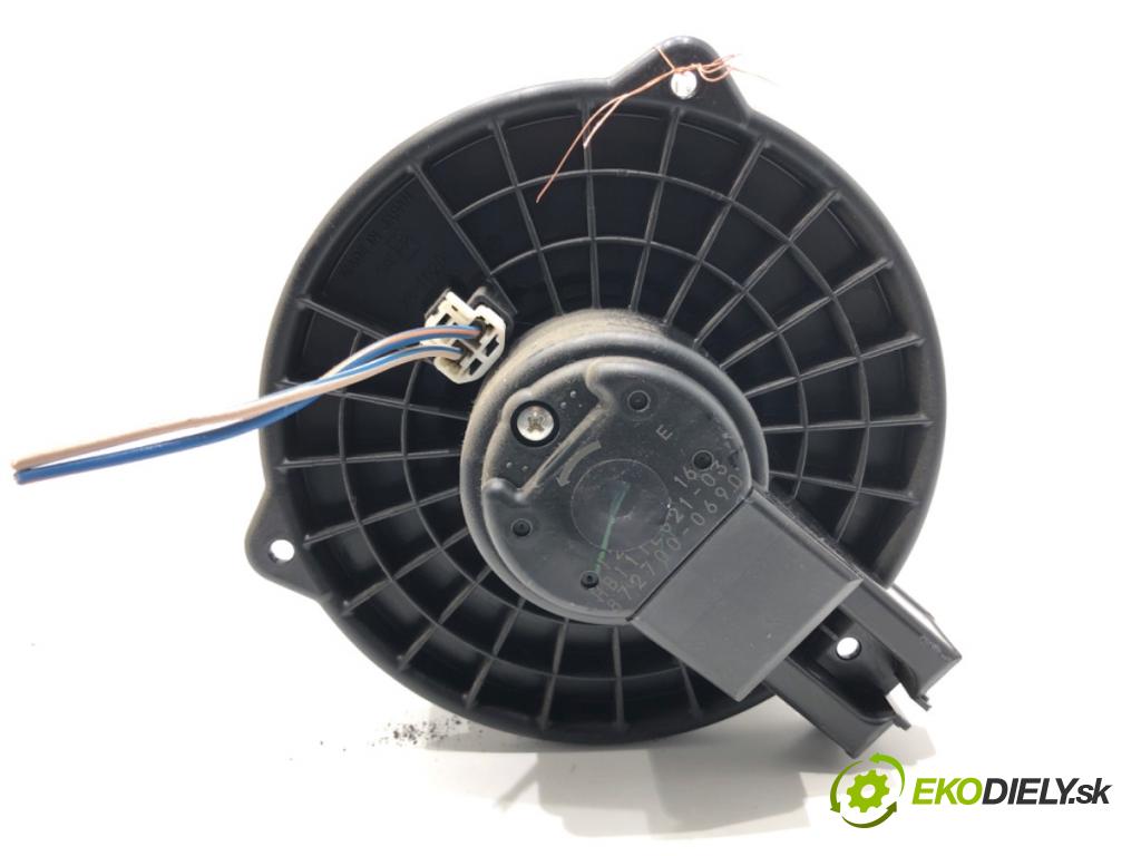 MAZDA 2 DE liftback 2010 63 kW 1.3 (DE3FS) 1349 ventilátor kúrenia 872700-0690