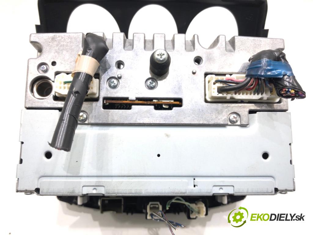 MAZDA 2 DE liftback 2010 63 kW 1.3 (DE3FS) 1349 RADIO 14797726 (Audio zariadenie)