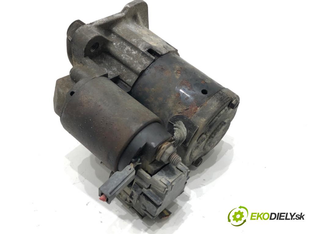 MAZDA 2 DE liftback 2010 63 kW 1.3 (DE3FS) 1349 startér M000T32771 (Startér)