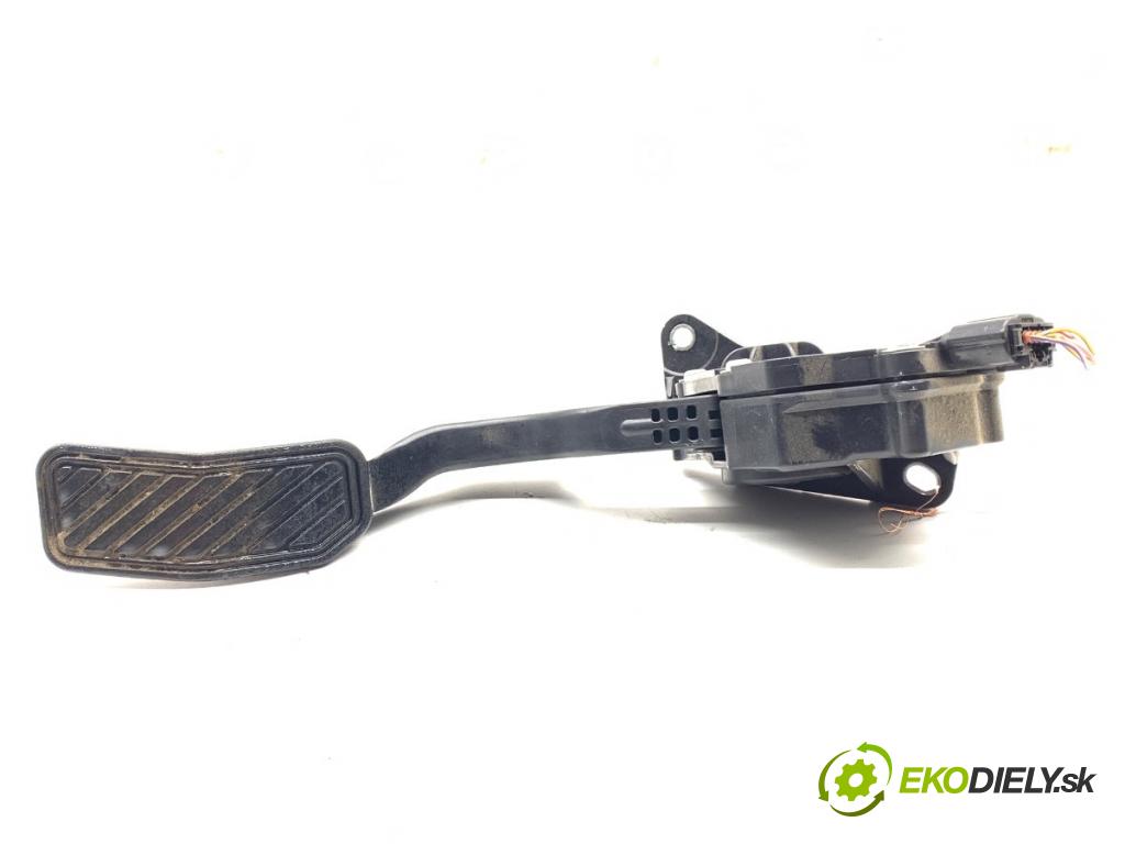 MAZDA 2 DE liftback 2010 63 kW 1.3 (DE3FS) 1349 Potenciometer plynu K4238-7410 (Potenciometer plynového pedálu)