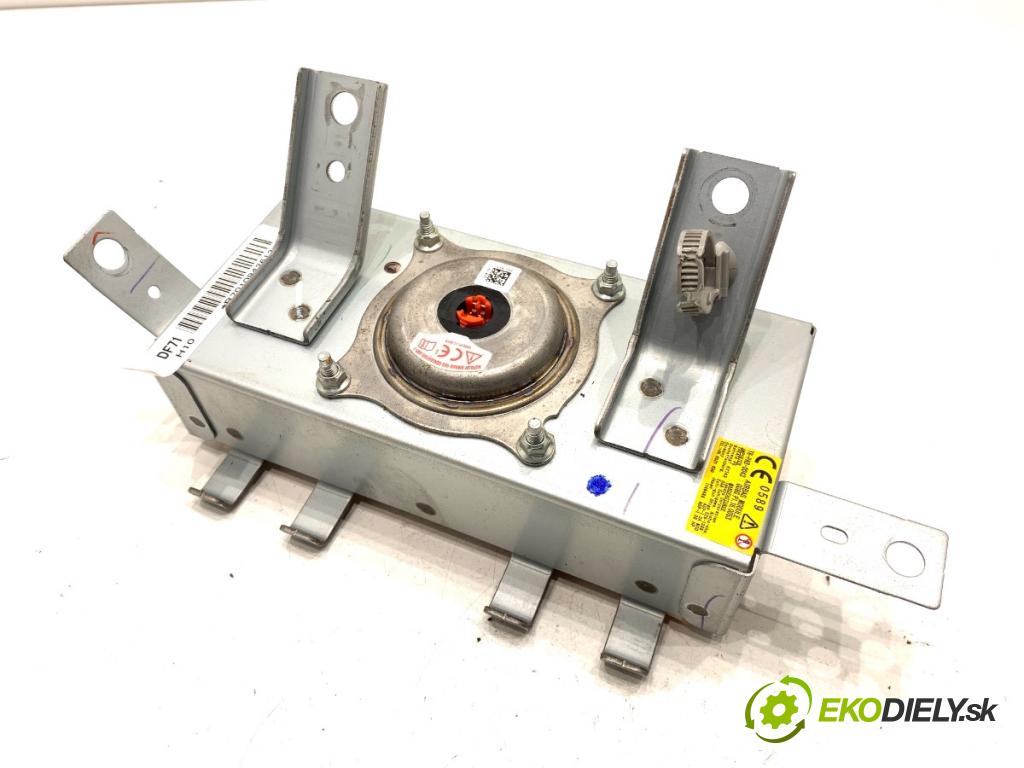 MAZDA 2 DE liftback 2010 63 kW 1.3 (DE3FS) 1349 AirBag spolujazdca  (Airbag)