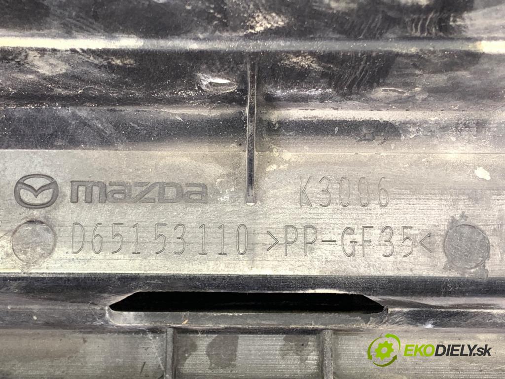 MAZDA 2 DE liftback 2010 63 kW 1.3 (DE3FS) 1349 držák přední část D65153110 (Přední výztuha)