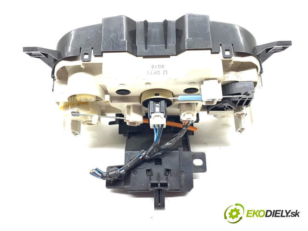 MAZDA 2 DE liftback 2010 63 kW 1.3 (DE3FS) 1349 Panel ovládania kúrenia  (Prepínacie páčky pod volantom)