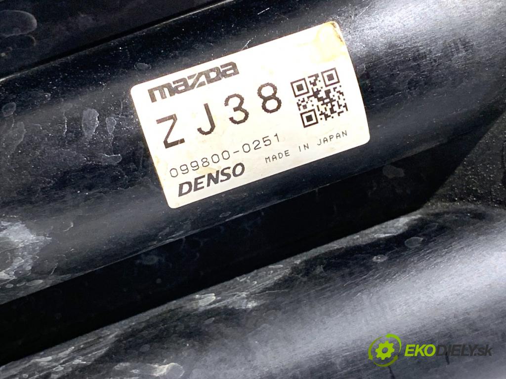 MAZDA 2 DE liftback 2010 63 kW 1.3 (DE3FS) 1349 potrubí sání 099800-0251 (Sací potrubí)