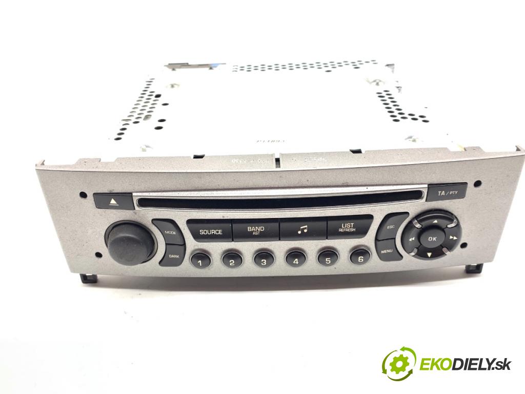 PEUGEOT 308 I liftback 2010 80 kW 1.6 HDi 1560 RADIO 96662671XH (Audio zariadenie)