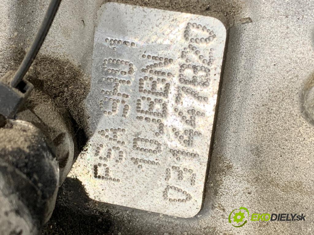 PEUGEOT 308 I liftback 2010 80 kW 1.6 HDi 1560 Motor 9HZ (Motor)