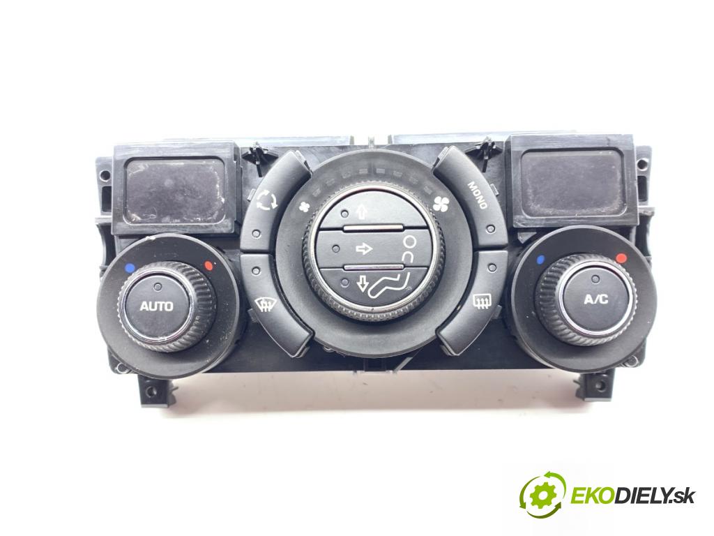 PEUGEOT 308 I liftback 2010 80 kW 1.6 HDi 1560 Panel ovládania kúrenia 96718462XT (Prepínacie páčky pod volantom)
