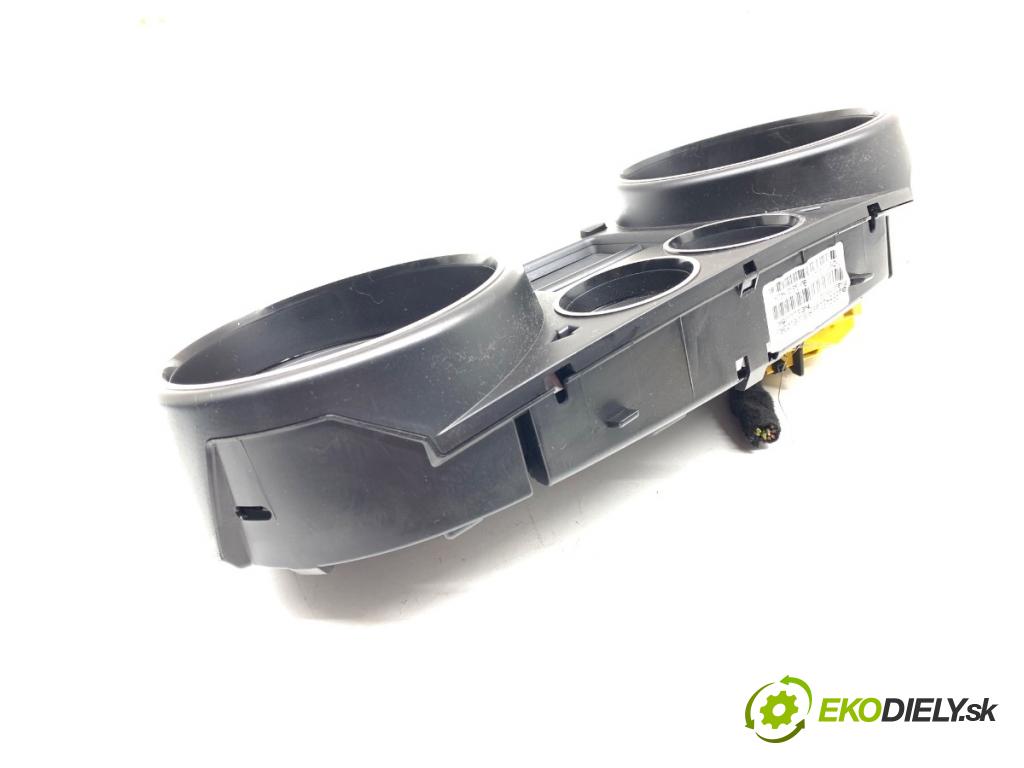 PEUGEOT 308 I liftback 2010 80 kW 1.6 HDi 1560 Prístrojovka 554001550317 (Prístrojová doska)