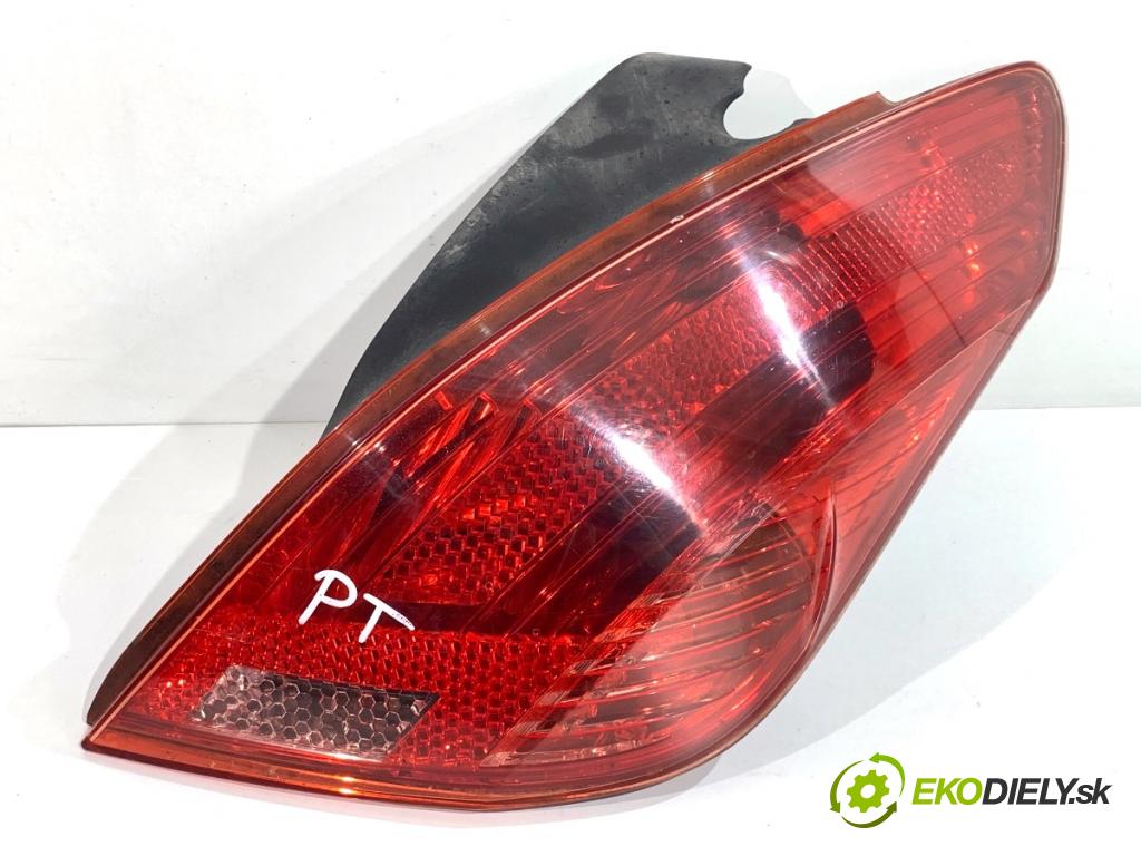 PEUGEOT 308 I liftback 2010 80 kW 1.6 HDi 1560 Svetlo pravy zad 9680425680