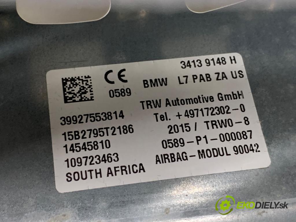 BMW F30 sedan 2016 180 kW 328 i xDrive 1997 Palubná doska VANKÚŠ: spolujazdca