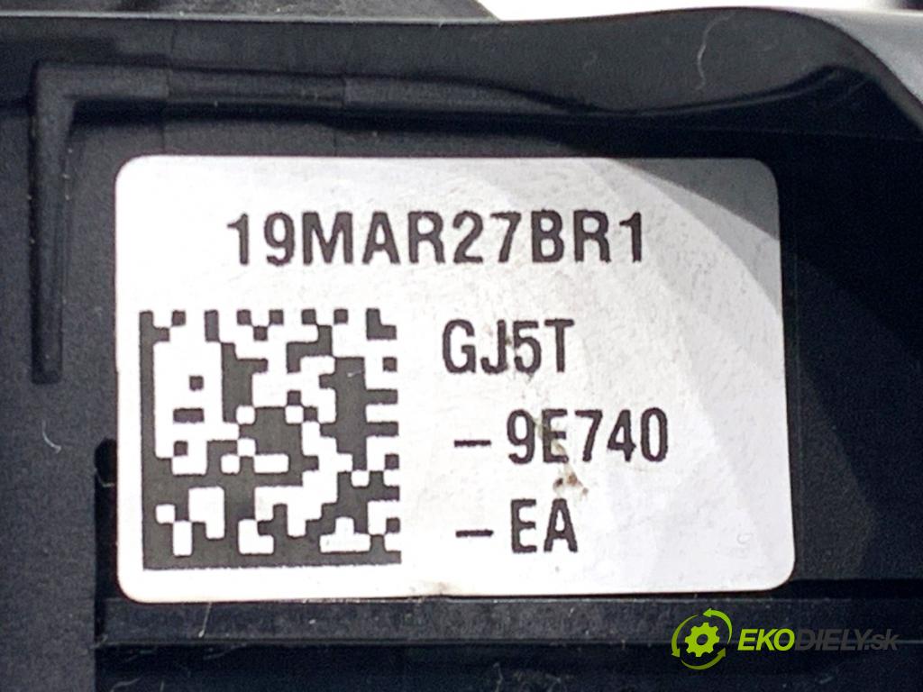 FORD KUGA II SUV 2019 110 kW 1.5 EcoBoost 1499 SPÍNAČE: volantu GJ5T-9E740-EA