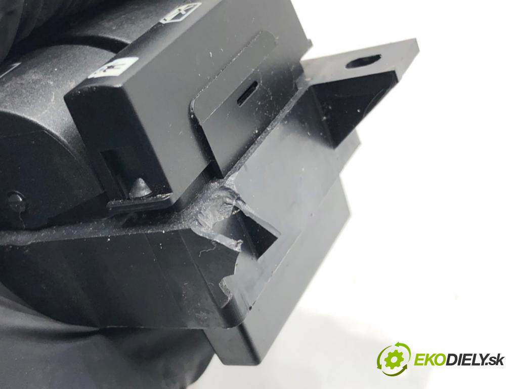 FORD KUGA II SUV 2019 110 kW 1.5 EcoBoost 1499 Prepínač okien F1ET-14A132-JC (Prepínacie páčky pod volantom)