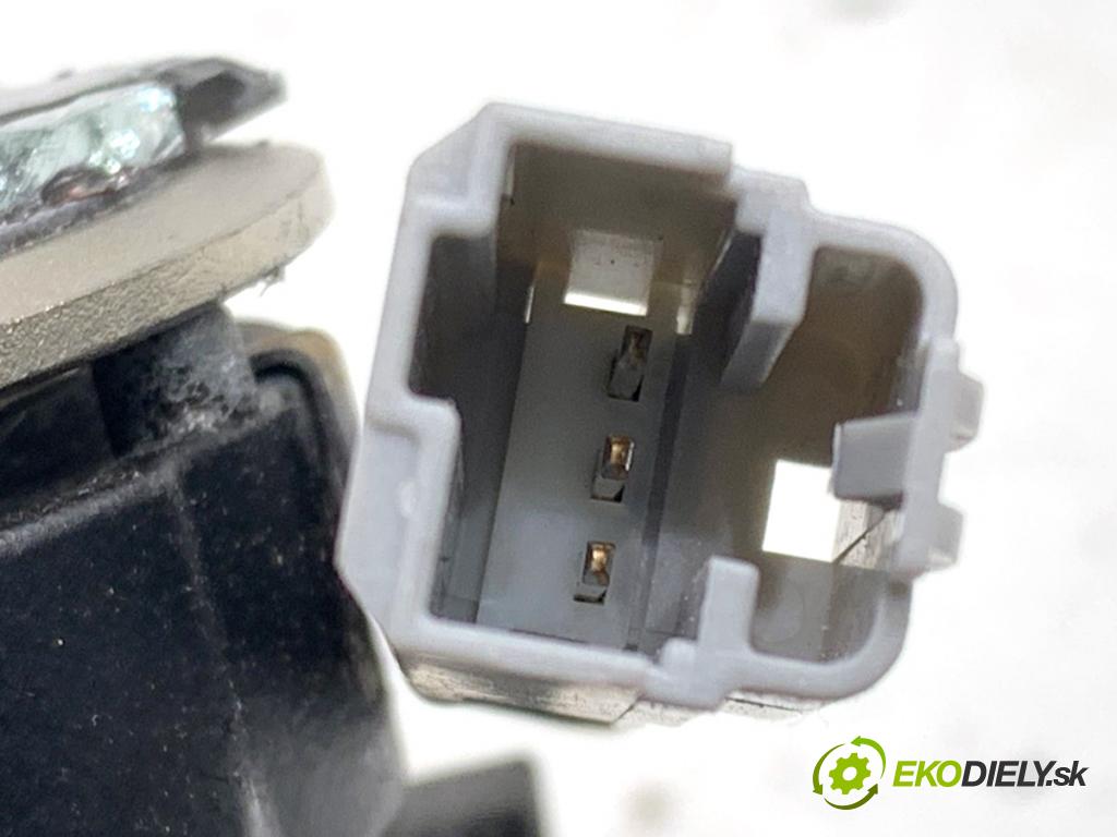 FORD KUGA II SUV 2019 110 kW 1.5 EcoBoost 1499 zpětné zrcátko vnitřní 046532 (Vnitřní zpětné zrcátko)