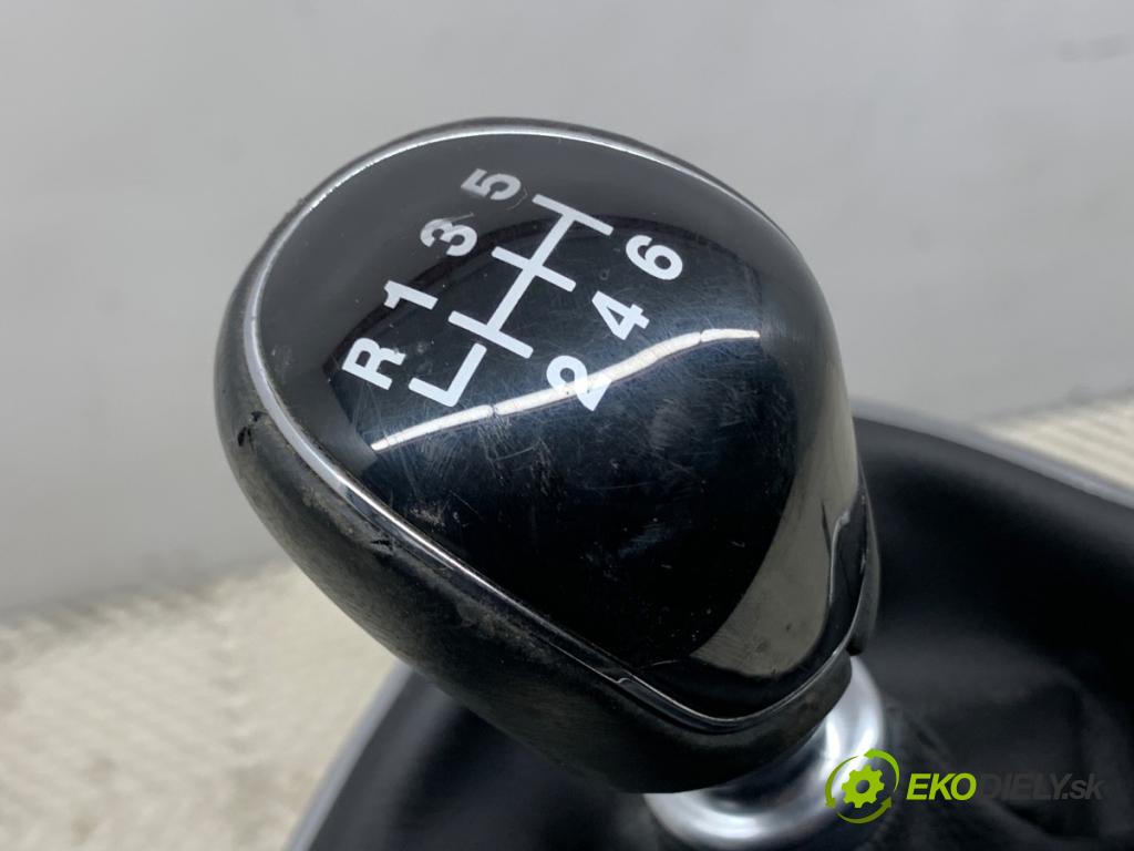 FORD KUGA II SUV 2019 110 kW 1.5 EcoBoost 1499 Kulisa AV6R-7C453-MKG (Rýchlostná páka (kulisa))