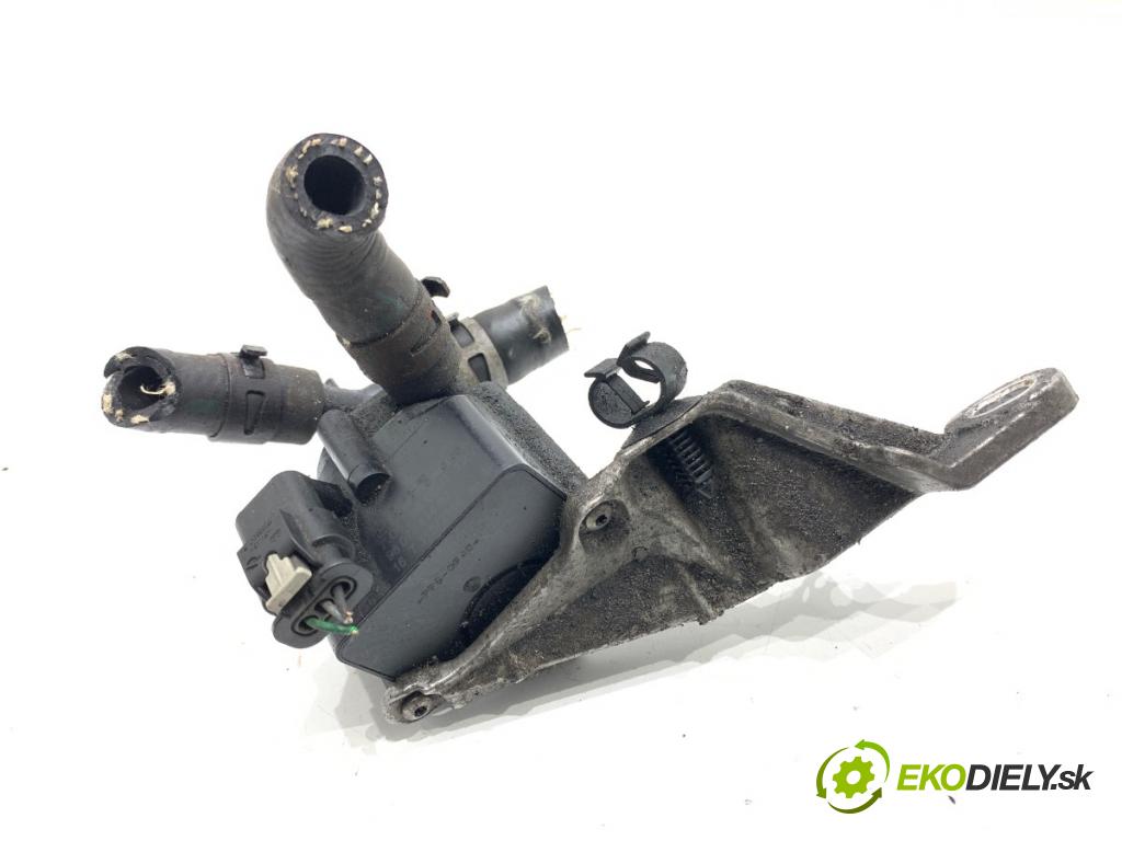 PEUGEOT 308 II liftback 2016 96 kW 1.2 THP 130 1199 DALŠÍ: Pumpa vody 9807341480 (Vodná pumpa)