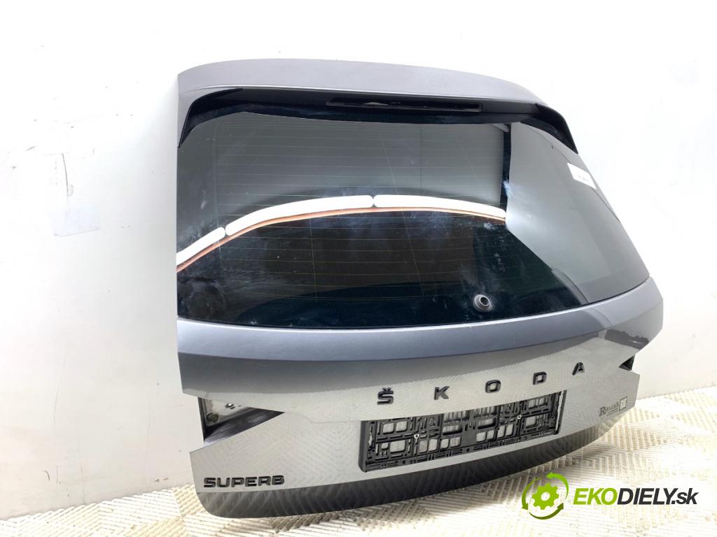 SKODA SUPERB III Kombi 2023 110 kW 2.0 TDI 1968 kapota zad LF7C