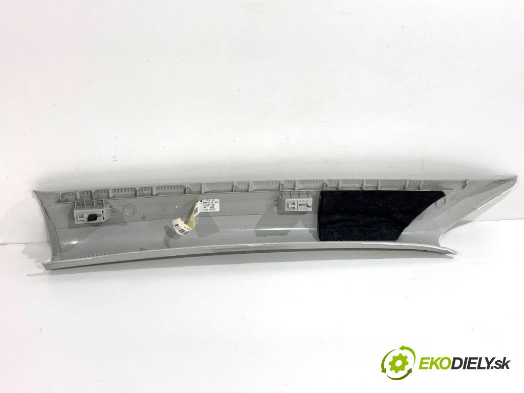 SKODA SUPERB III Kombi 2023 110 kW 2.0 TDI 1968 Clona stĺpika pravy 3V0867234